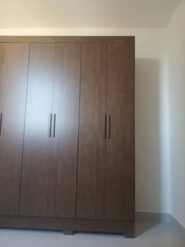 Guarda roupa 6 portas
