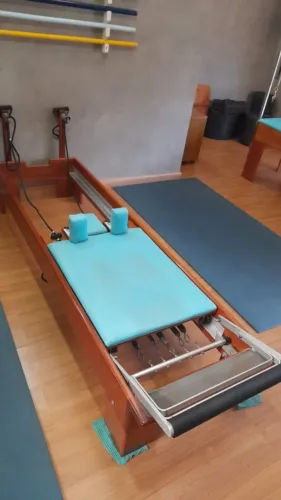 Studio Reformer - Excelente Estado - Pilates/Fisioterapia