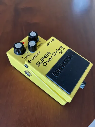 Pedal de guitarra BOSS SD-1 super overdrive