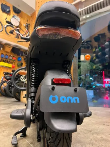 SCOOTER ONN LEV