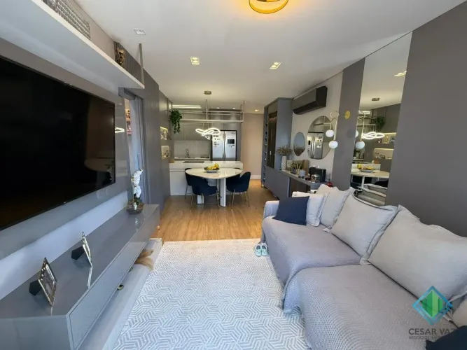 Studio mobiliado com vaga de garagem no Kobrasol - São José - SC.