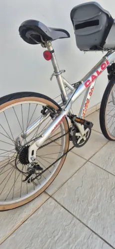 Vendo bicicleta caloi t-TYPE 21 v