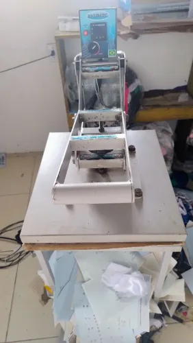 Vendo essa prensa plana de estampa camisas e etc.. 850 $