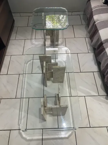 Conjunto Mesas de Vidro Base em Mármore