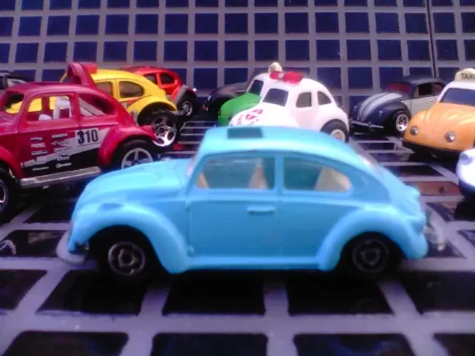 MINIATURA VW MAJORETTE FRANÇA