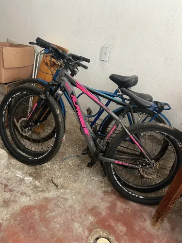 Bicicleta muito bem conservada, aro 29