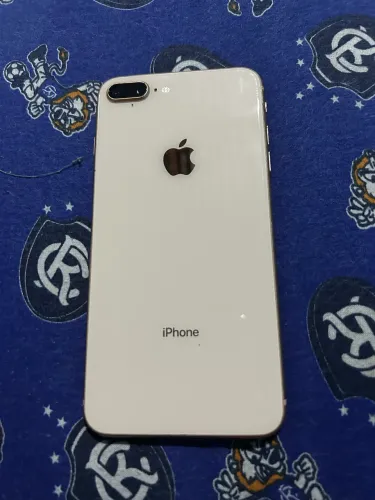 iPhone 8 Plus