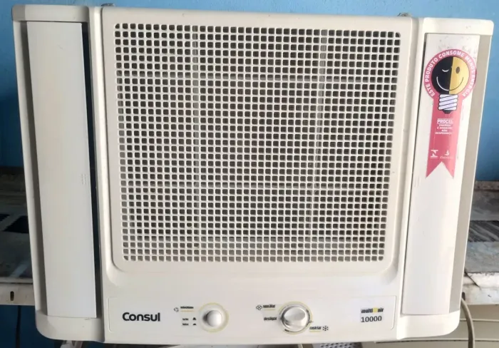 Ar condicionado Consul 7500 BTUs 110 volts 