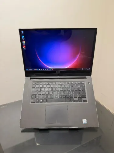 Notebook Dell Latitude - i7 - 7º - SSD 128GB Armazenamento - RAM 8GB  - NVIDIA DEDICADA 