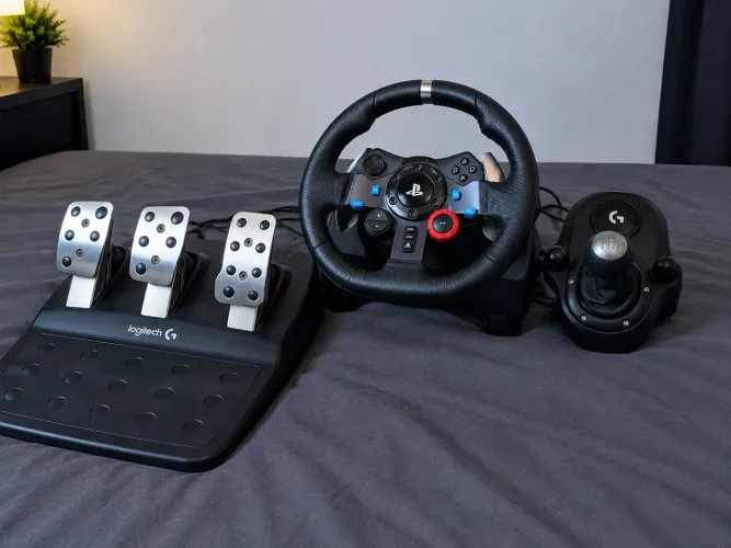 Volante Logitech G29 com câmbio