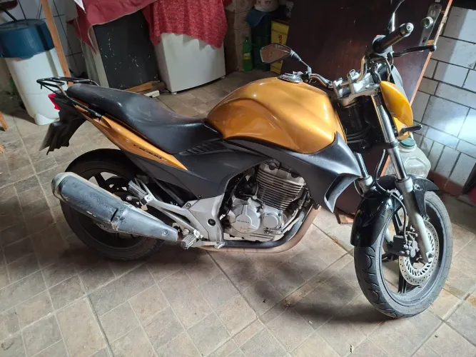 Vendo CB 300r 