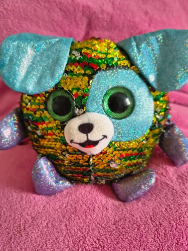 Benny Boo lindo! Todo de paetê furta cor!