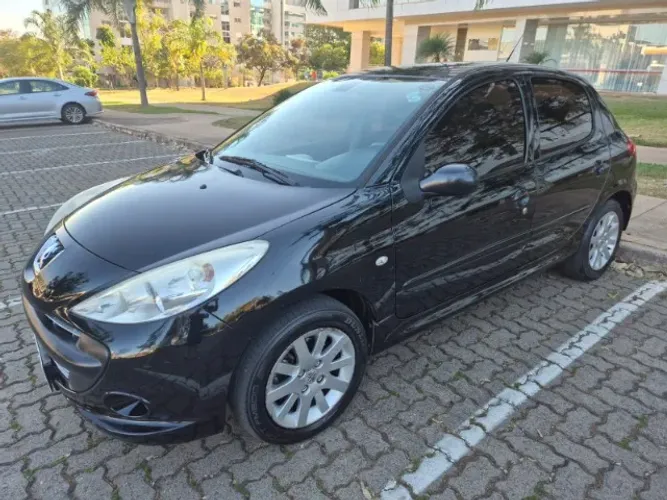 Peugeot 207 XS 1.6 Flex 16V 5P 2011
