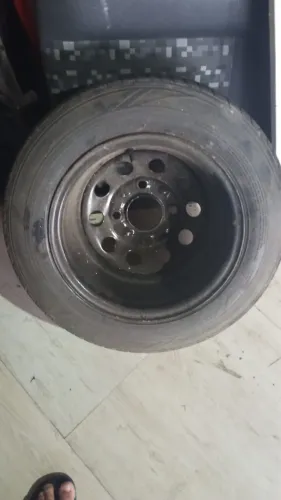 Vendo 2 pneu Tala Larga 14 para fusca