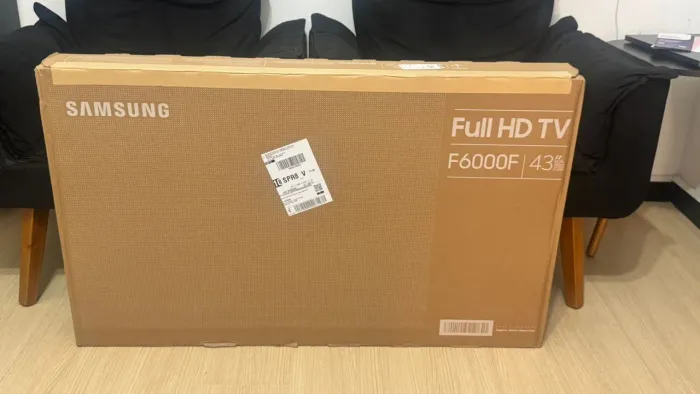 Smart TV 43" Samsung Full HD 43F6000F Tizen Hyper Real 2 HDMI