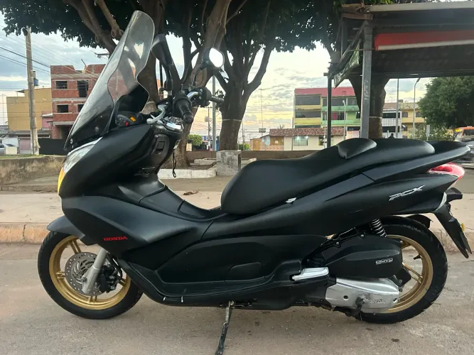 Honda PCX DLX 2015