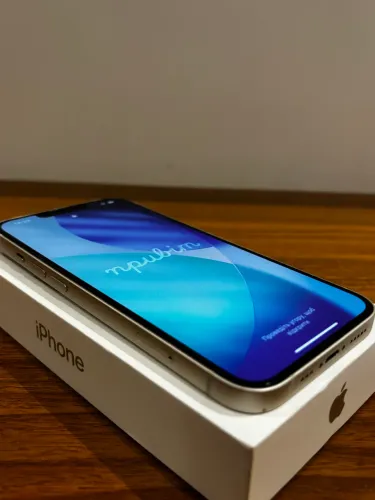 iPhone 13 256GB - Excelente estado