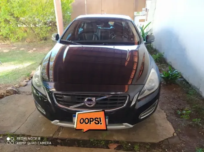 Volvo S60 T-5 2.0 240cv 4P 2011