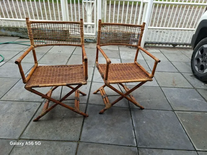 2 Cadeiras de bambu, vintage medindo 50x 90