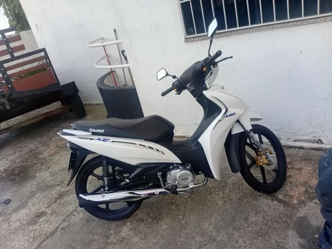 Avelloz 50cc