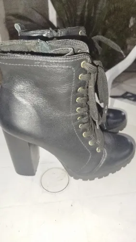 Bota couro jorge bischoff
