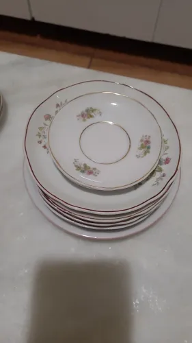 Pires porcelana real