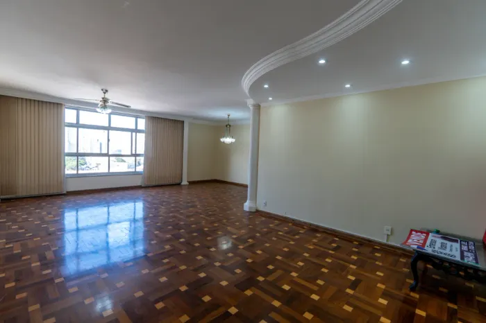 Apartamento para venda em Lapa com 3 quartos, sendo 1 suíte, 190m²
