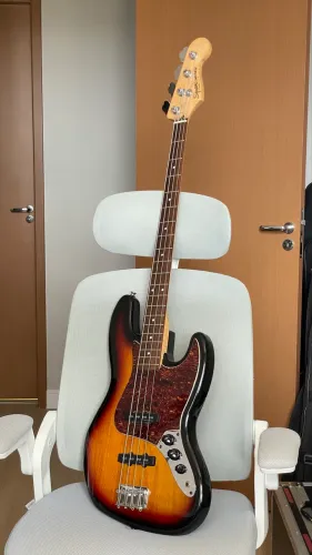 Squier Jazz Bass Vintage Modified