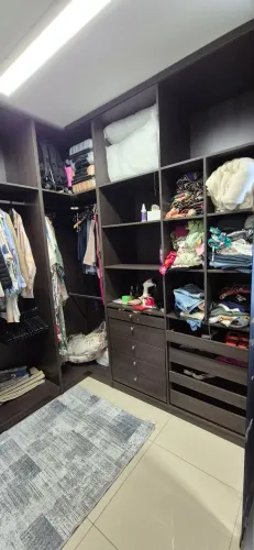 Armario guarda roupa closet L