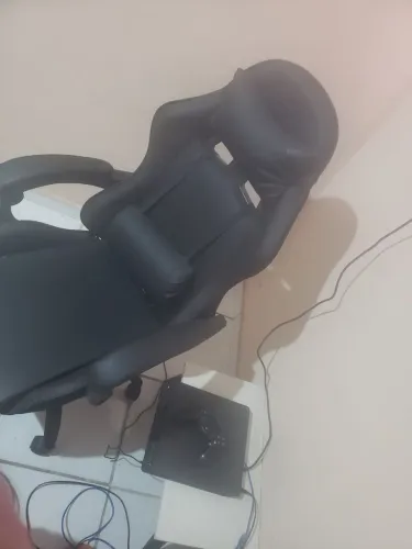 Vende-se ps4 mais cadeira gamer