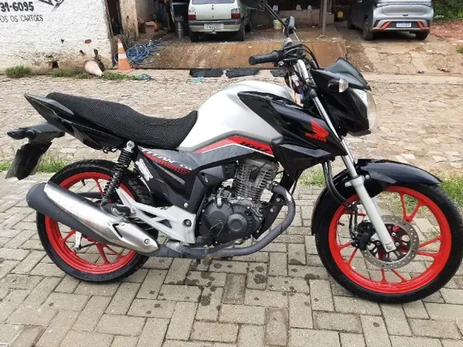 Honda CG 160 Titan - Único Dono ? Revisões em Dia ? Excelente Estado