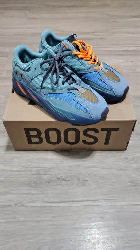 Adidas Yezzy 700 Fade Azure 42 