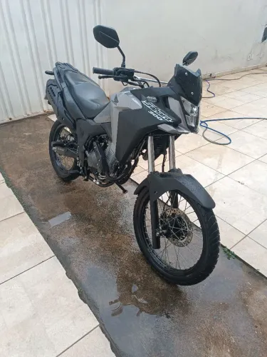 HONDA XRE 300 SAHARA
