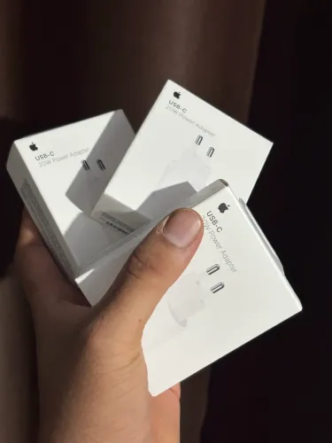 Carregador iPhone original mais cabo Lightning