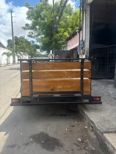 Reboque de Um eixo