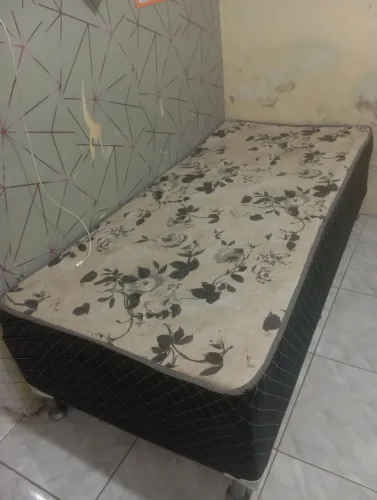 Cama de solteiro