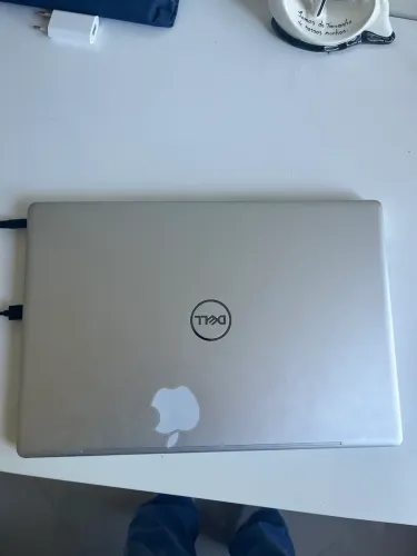 Dell Notebook Inspiron i7
