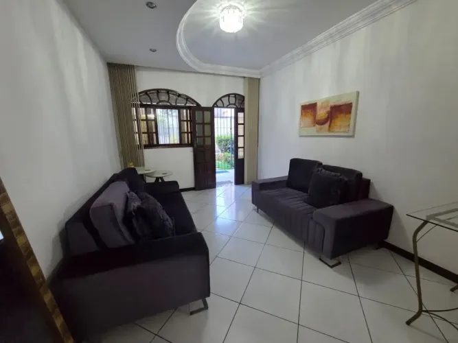 APS- Casa com 2 quartos, suite, 100 metros