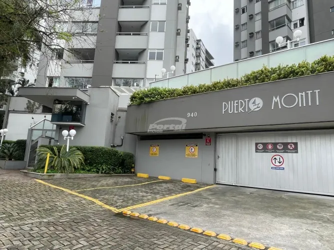 Apartamento disponível para locação no bairro Victor Konder.