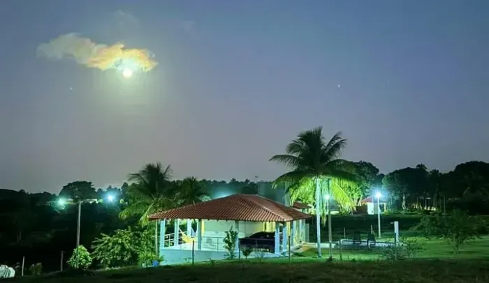 Chácara belíssima com casa mobiliada e piscina, Ipioca Ranch 2 km da praia