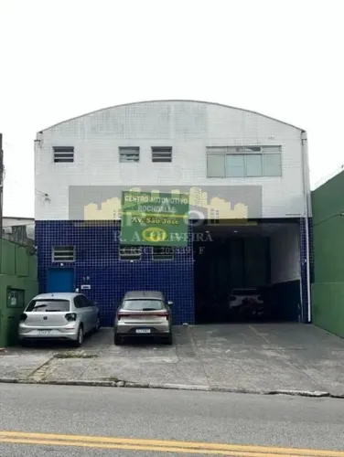 Galpão para Locação em Osasco, Ayrosa, 2 banheiros, 5 vagas