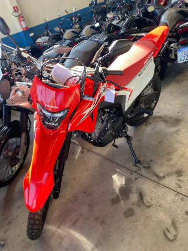 Honda XR Tornado 300cc 2025/26 ZERO (PROMOÇÃO)