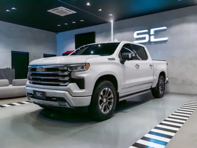 Chevrolet Silverado High Country 5.3 V8 AWD Aut. 2025