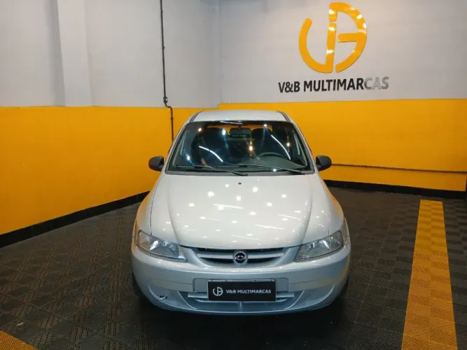 Chevrolet Celta Spirit 1.4 MPFI 8V 85cv 5P 2005