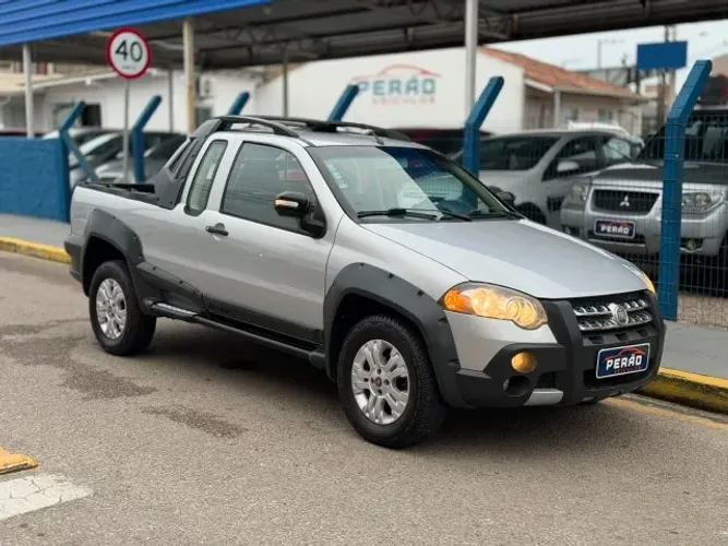 Fiat Strada Adventure 1.8/ 1.8 Locker Flex CE 2012