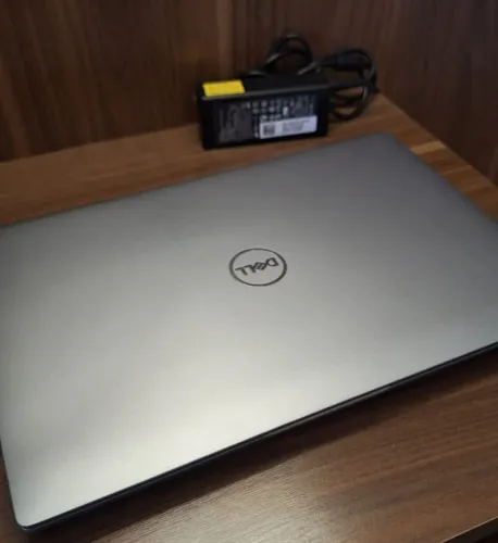 DELL LATITUDE CORE I7 vPRO- 10° Ger