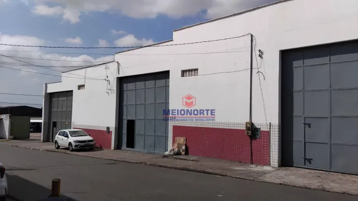 # Alugo Galpão no São Cristóvão 360 m², atrás do Banco do Brasil