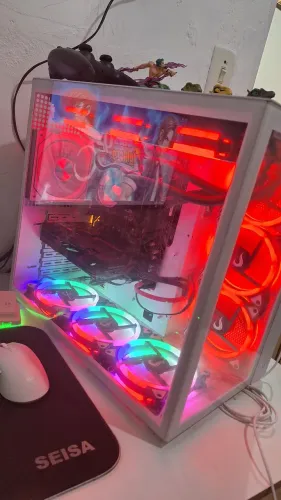 PC GAMER V/T