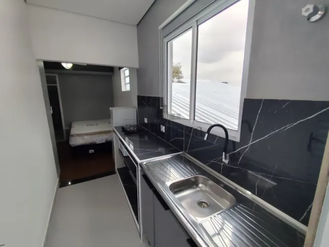 Oportunidade - Kitnet Mobiliada - Centro - 1 Dormitório - 25m².