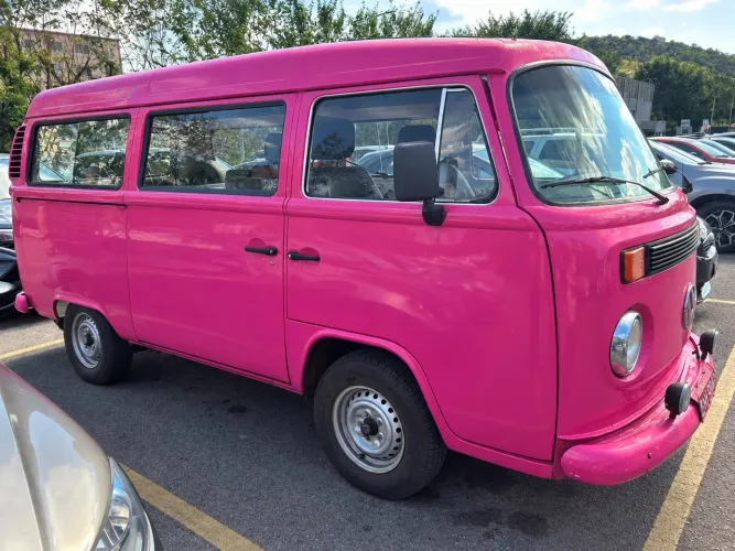 Volkswagen Kombi Standard/ Luxo/ Serie Prata 2000